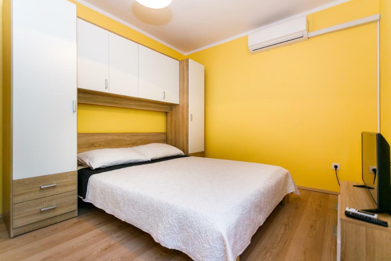 Apartman Jezevac 크르크 외부 사진